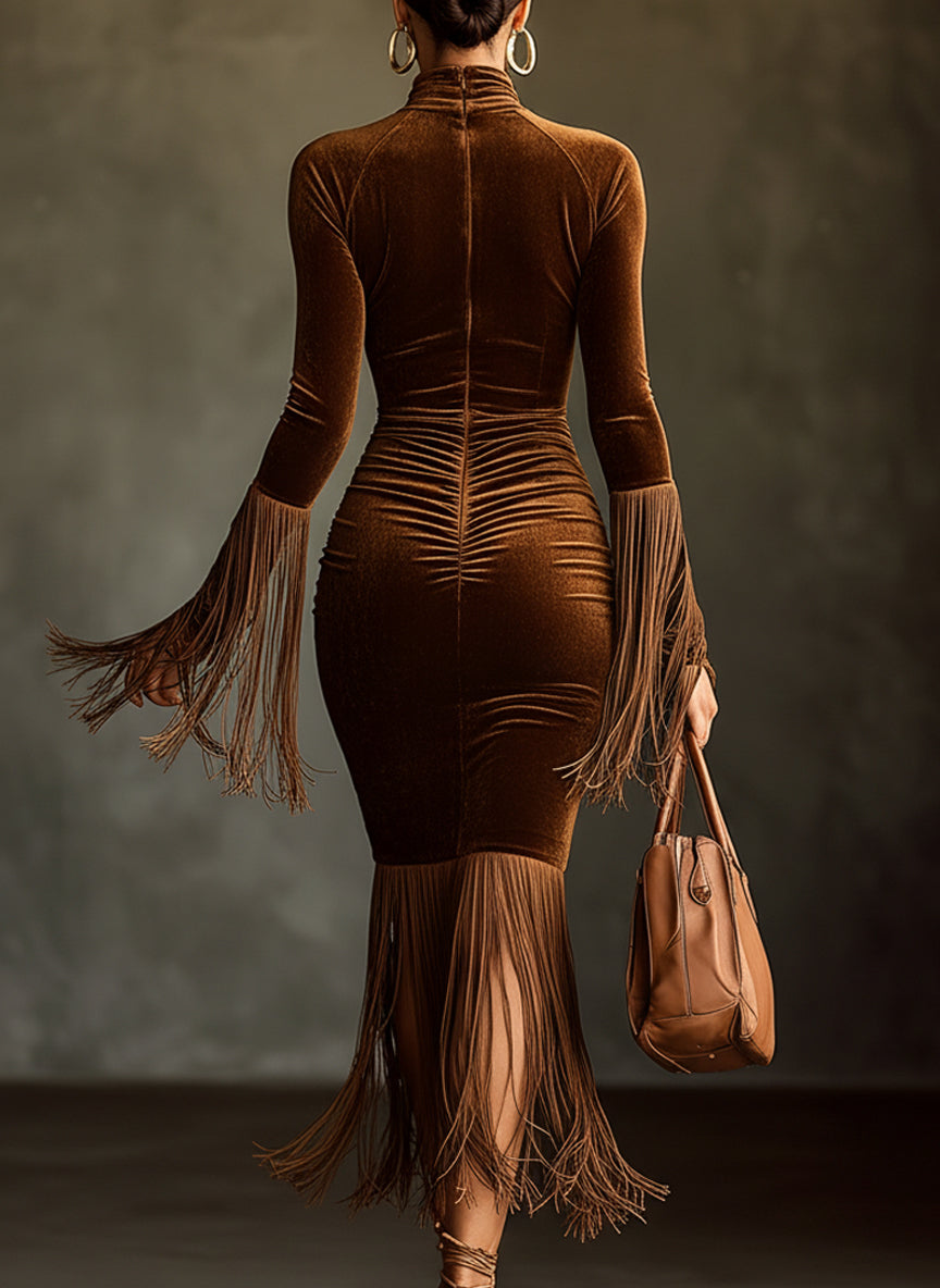 Arianna | Abito Midi Aderente con Frange
